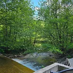 Riverside A-frame Escape Campismo de Luxo *