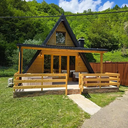 Luxe tent Riverside A-frame Escape