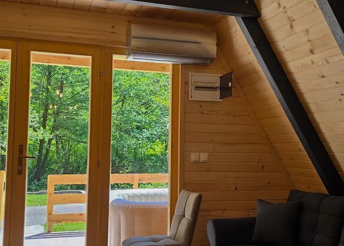 Riverside A-frame Escape Luxuszelt *