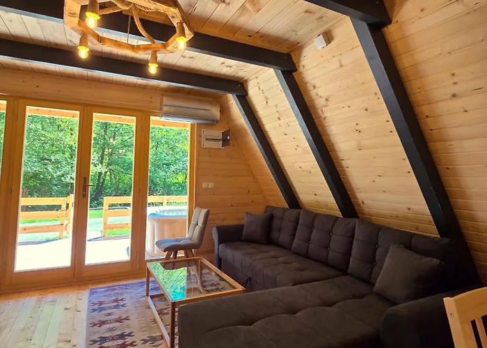 Riverside A-frame Escape Luxuszelt Sarajevo