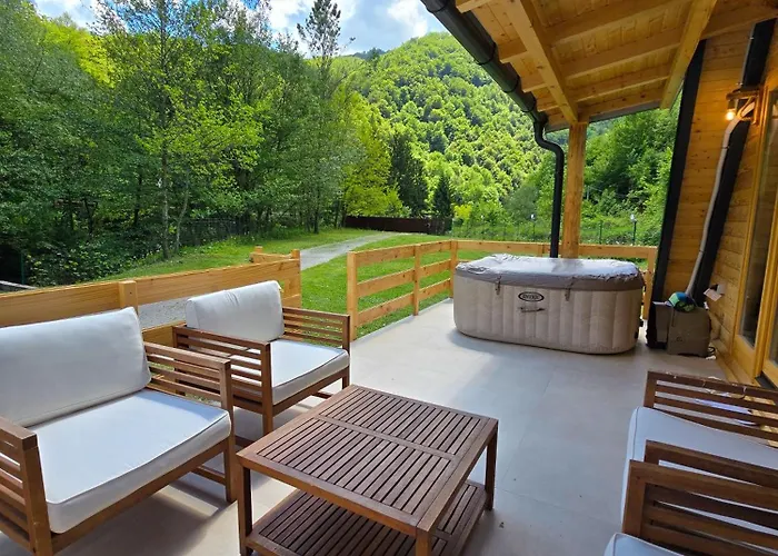 Luxuszelt Riverside A-frame Escape